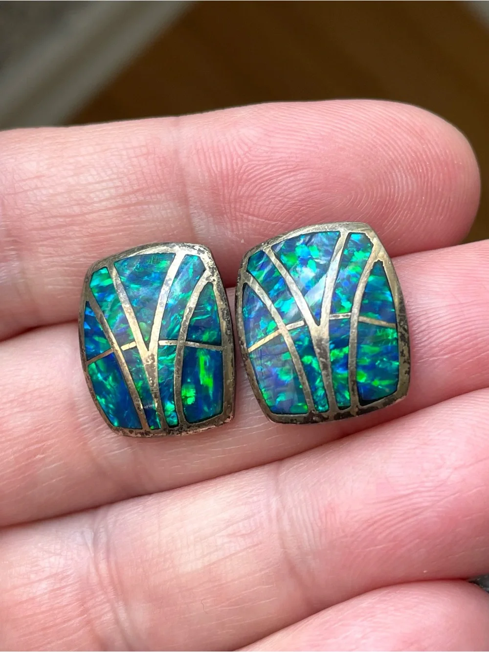Vintage stamped sterling silver & blue green opal (?) inlay earrings